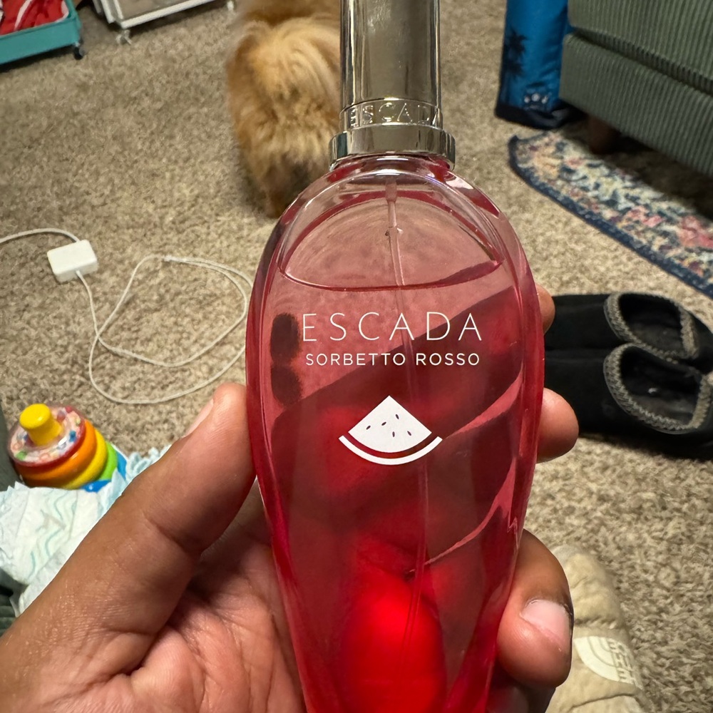 Escada Sorbetto Rosso perfume